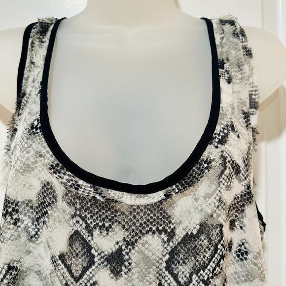 Kardashian Kolection Black & White Sheer Racerback Top, Size M - Picture 3 of 11